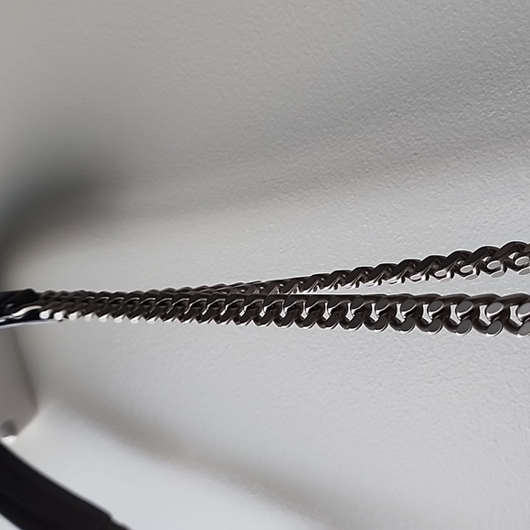 Saint Laurent Lou Lou Small Suede Puffer Bag - Picture 5 of 12